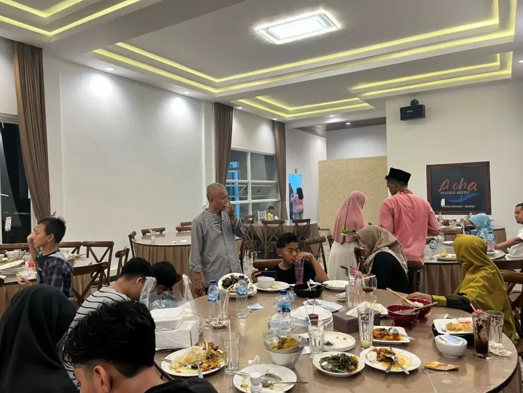 ALOHA Seaside Resto 4