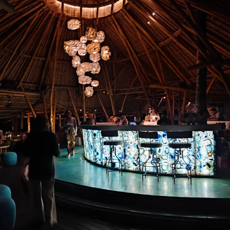 Azul Beach Club Bali 5