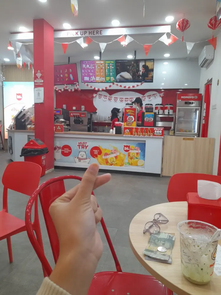 Momoyo Ice Cream & Fruit Tea Medono Pekalongan 7