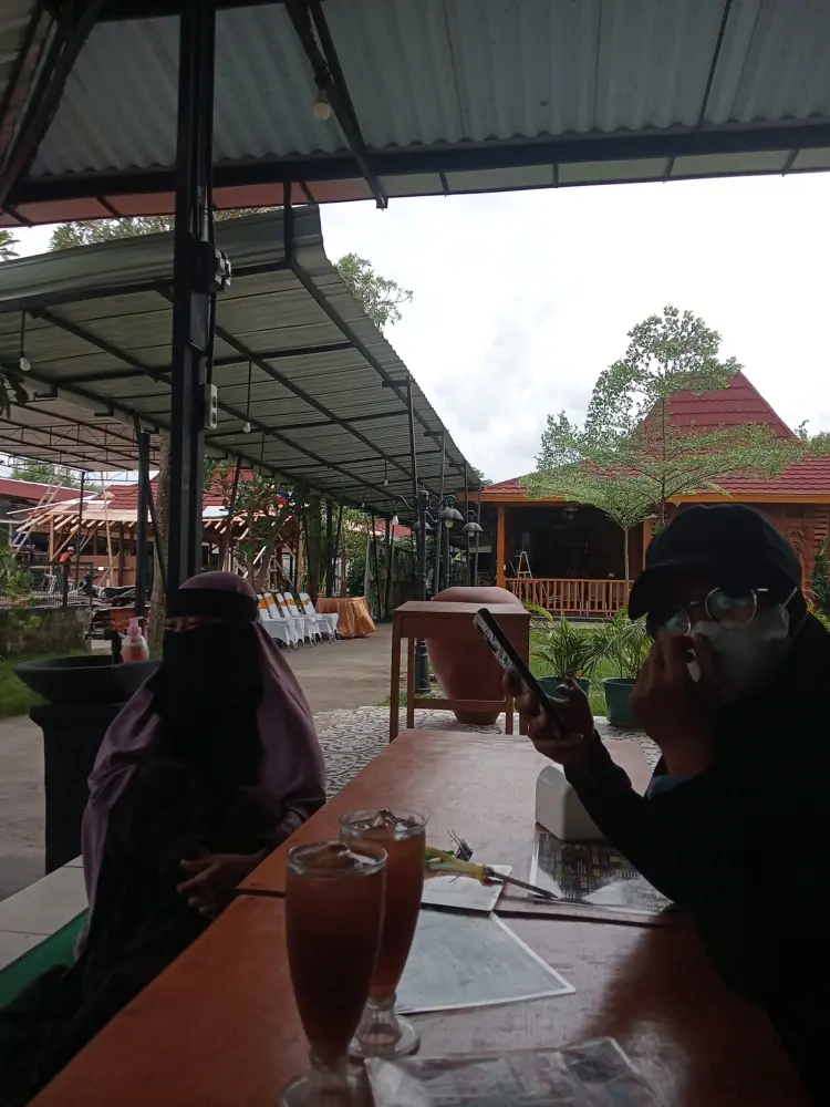 SFA Steak & Resto Jaten 8