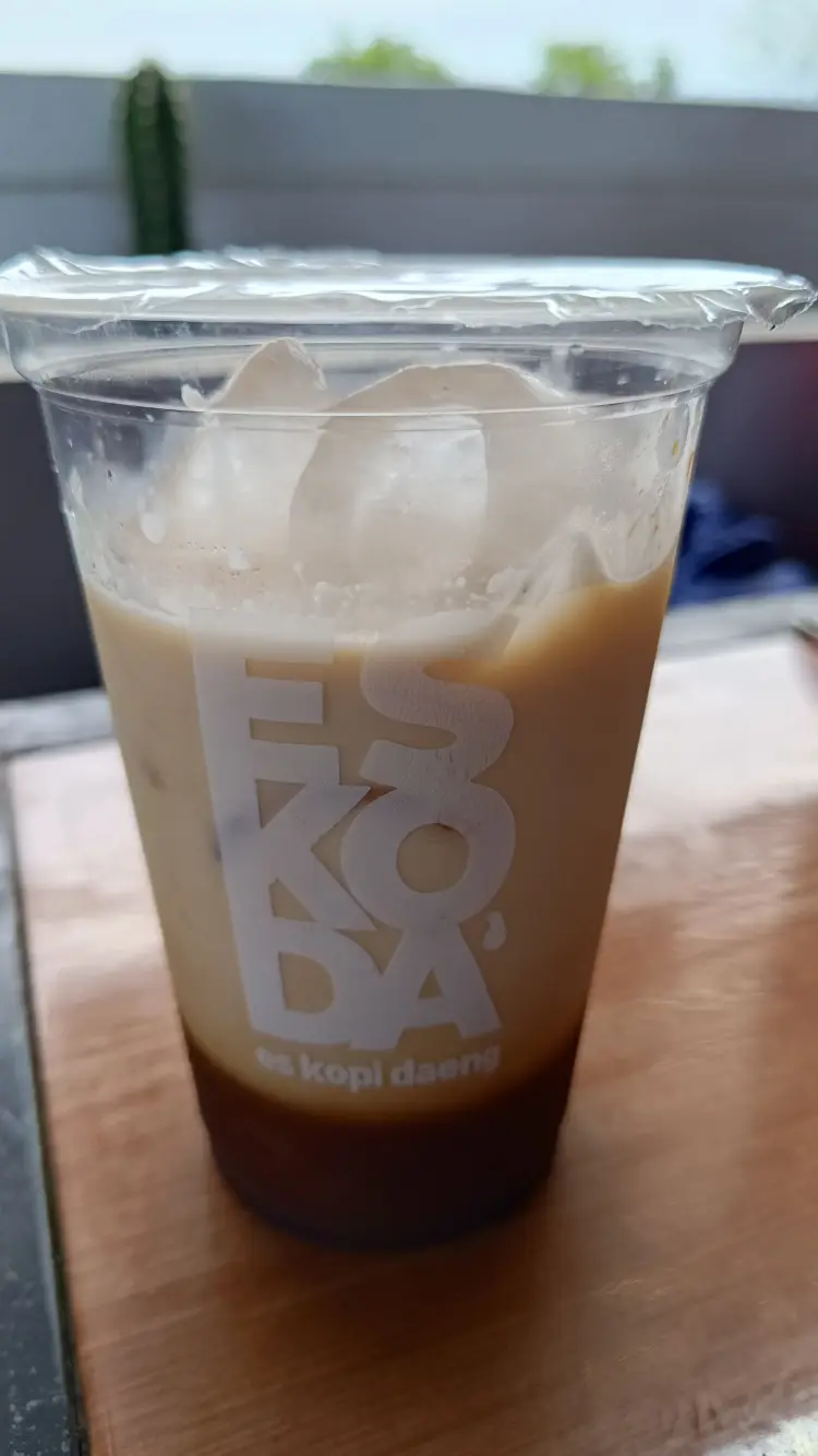 Rumah Makan Daeng (Daeng Food & Coffee Bangkala) 5