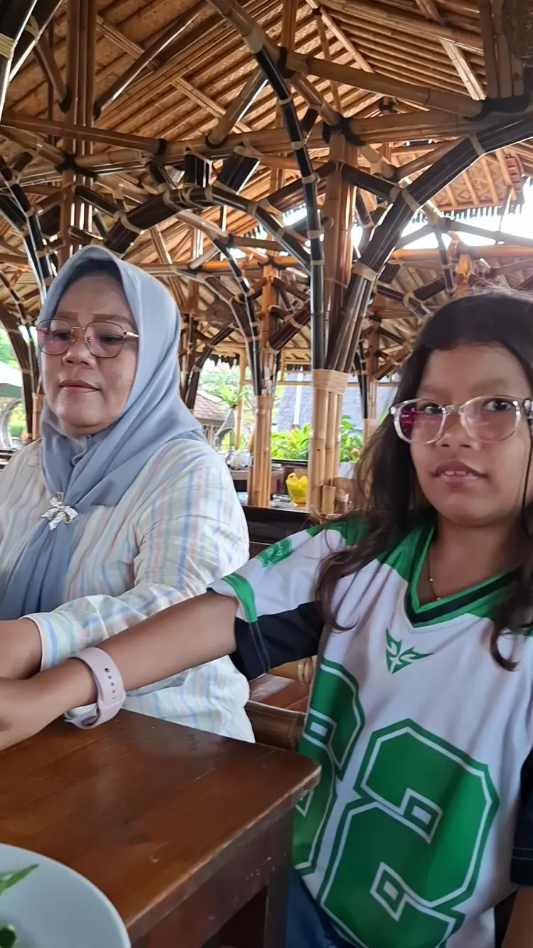 Balekita Resto Cafe & Fishing 9