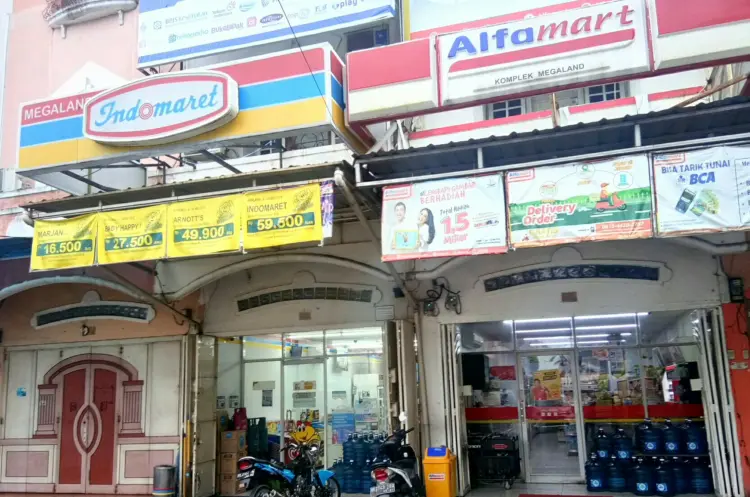 Alfamart Megaland 1
