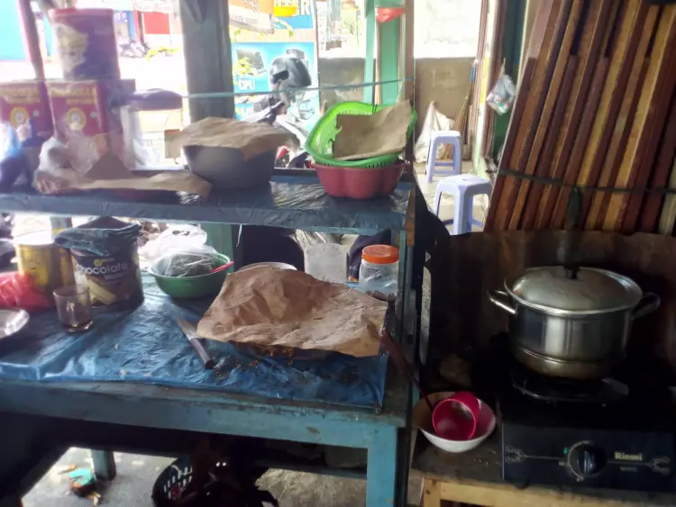 Bakso balong Pak Ndut Metro 8