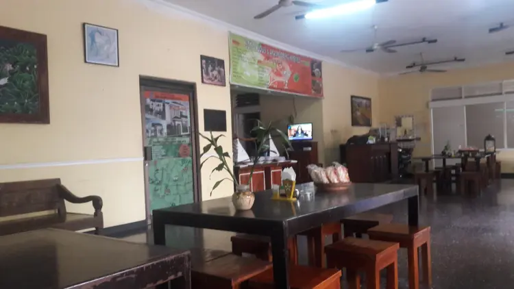 Soto Kudus & Ayam Kremes Panjunan 2