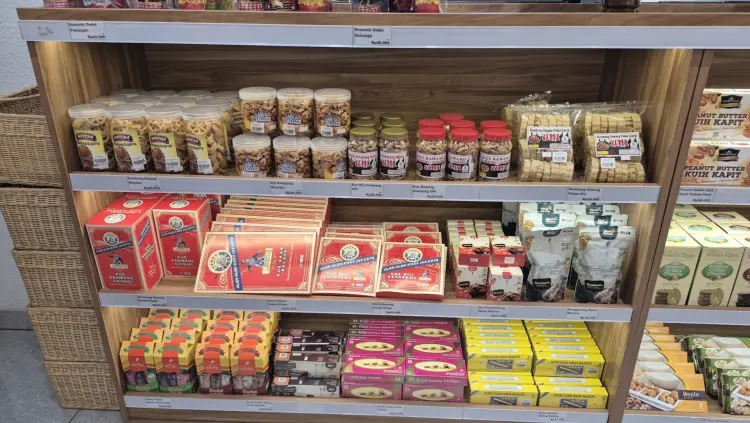 JTOWN Food and Entertainment Center 8