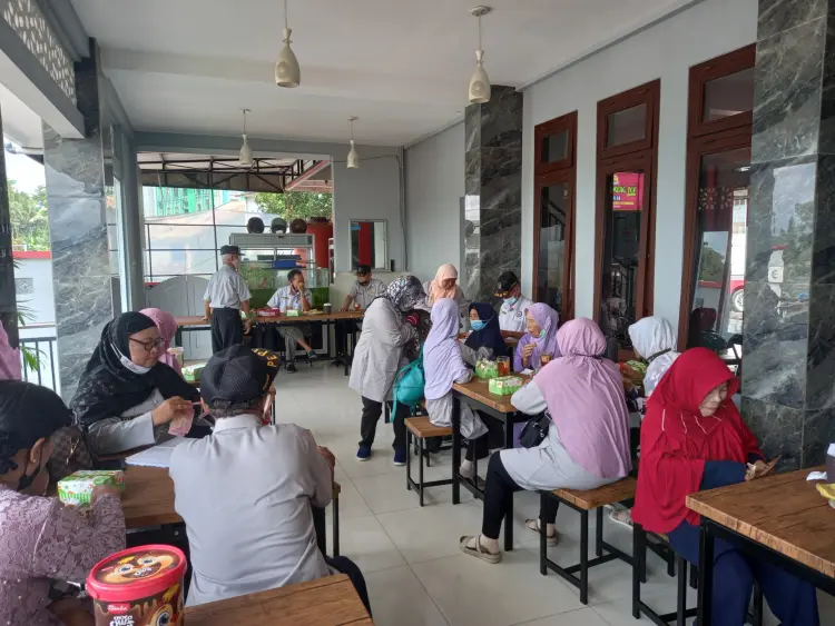 RM.Ayam Goreng Pop Gaden H. Lilik 354 (Asli) 4