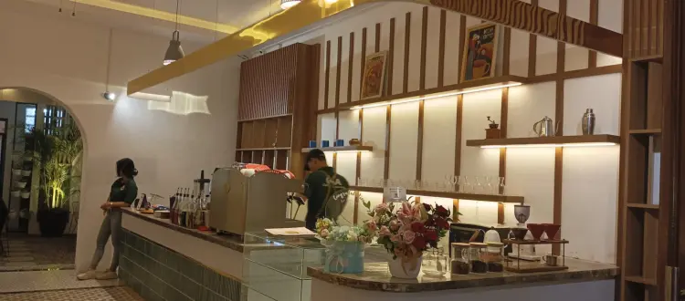 Osa Coffee & Eatery 5