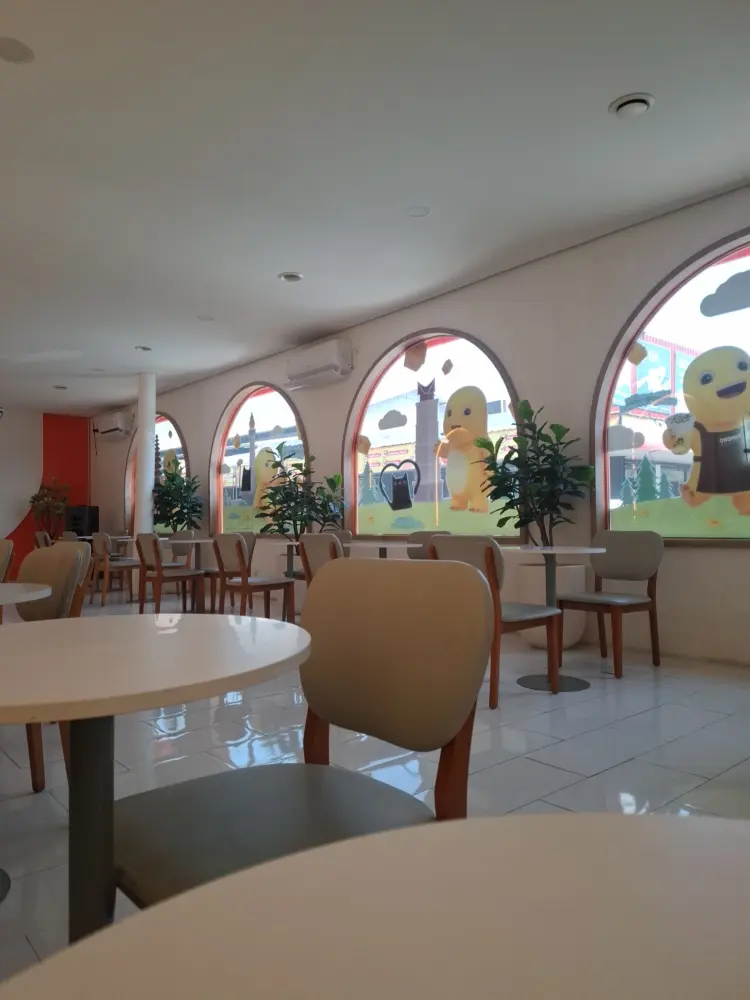 TOMORO COFFEE - SEKARTAJI 7