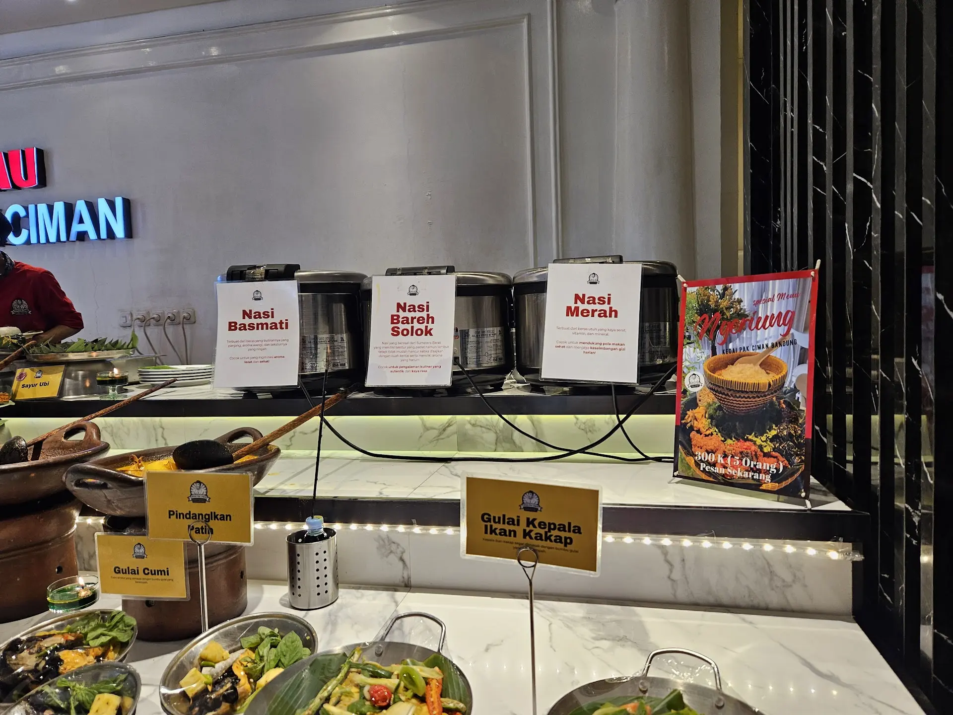 人均100+的Nasi Kapau,凭什么在万隆火成这样? 5