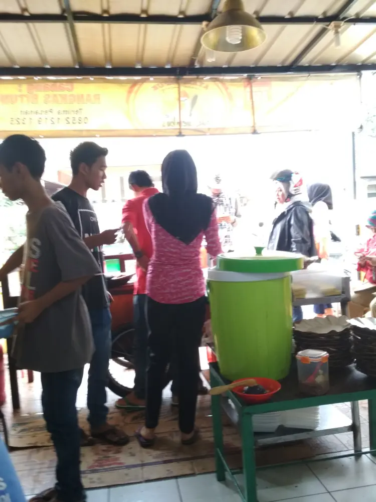 Ayam gepuk Pak Gembus 3