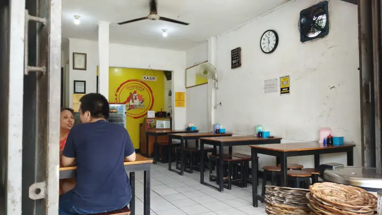 Ayam gepuk Pak Gembus 4