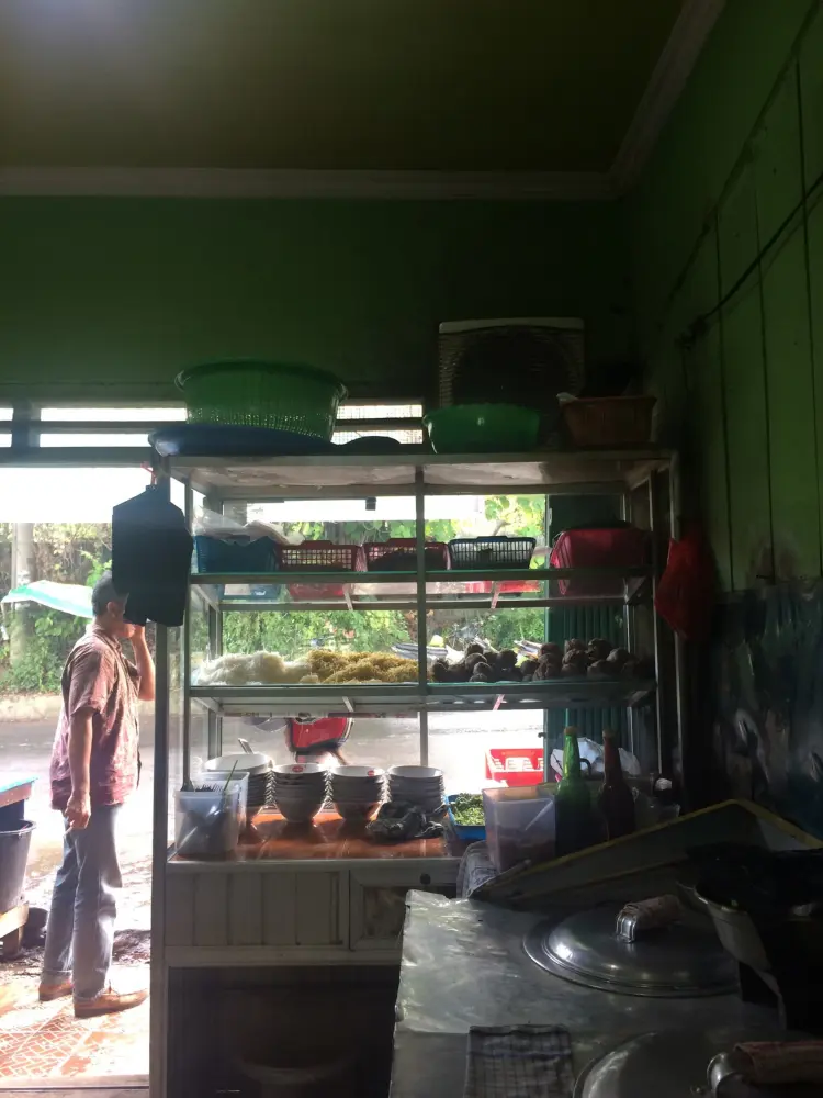 Bakso Perjuangan "Pak Min" PHB 7