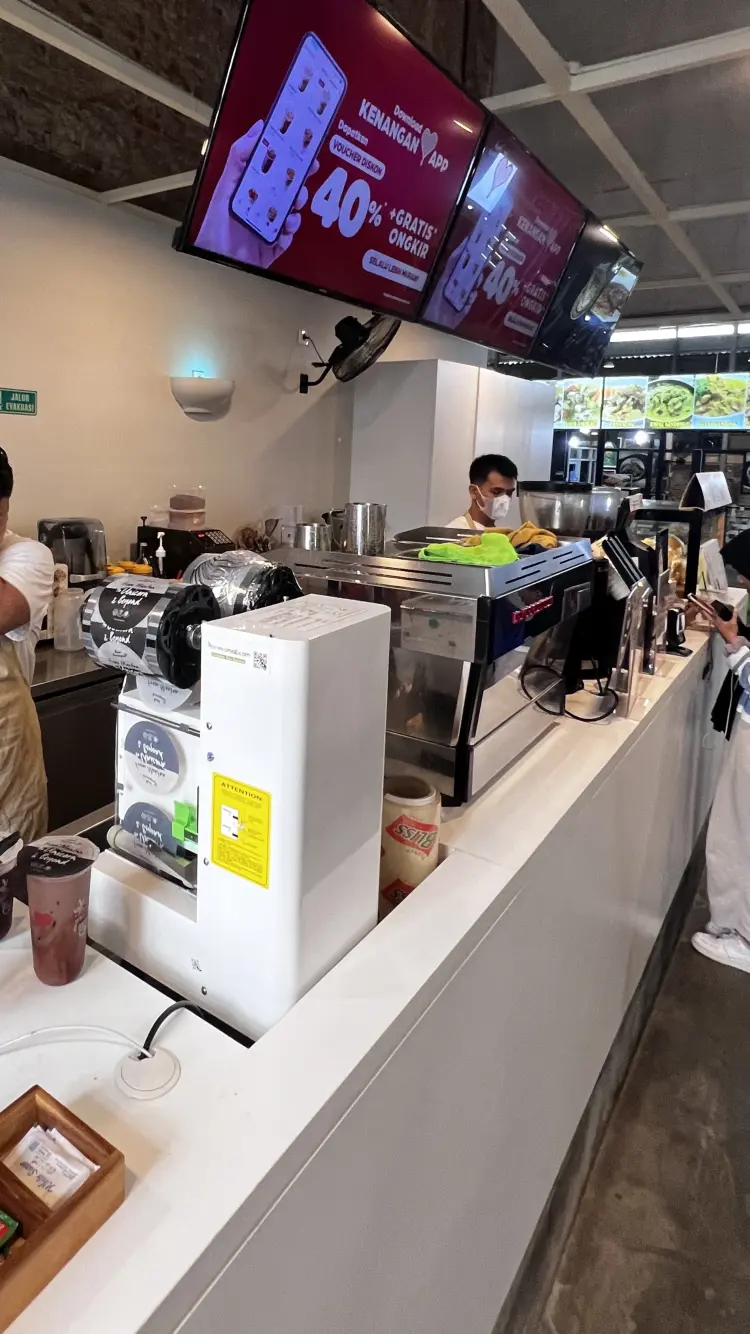 Kopi Kenangan - Rest Area 260B 8