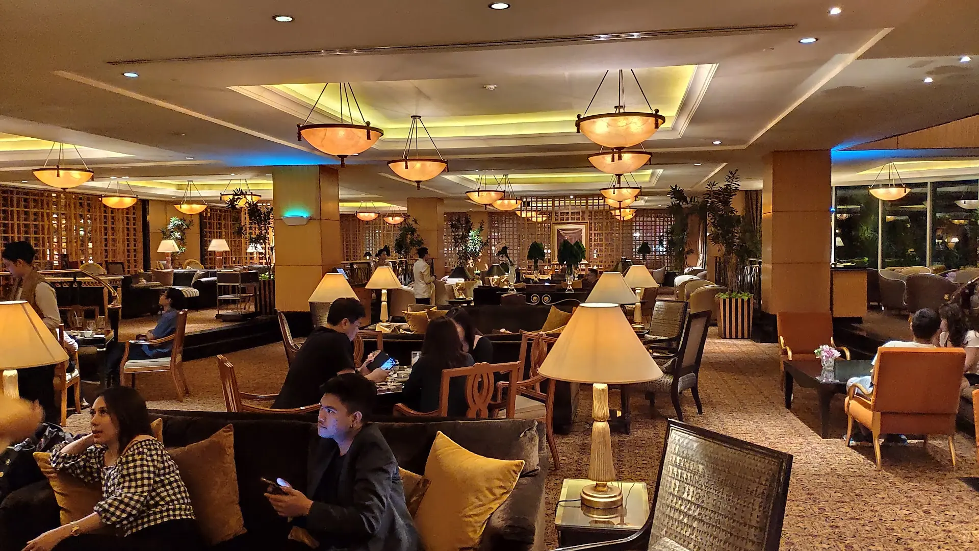 雅加达谈事约会天花板，除了下午茶甜点有点emmm… 3