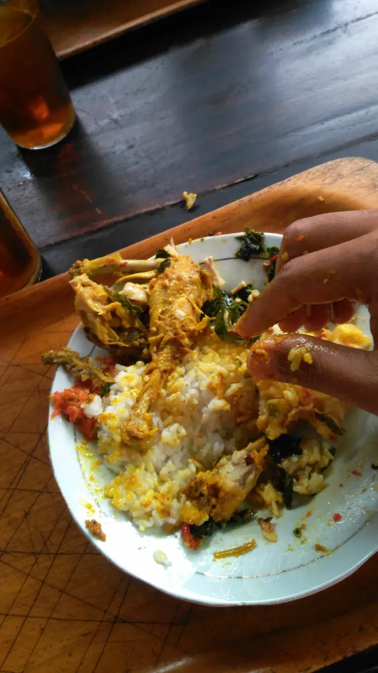 Dapur Solo Hj. Indrat (Edutorium UMS) 10