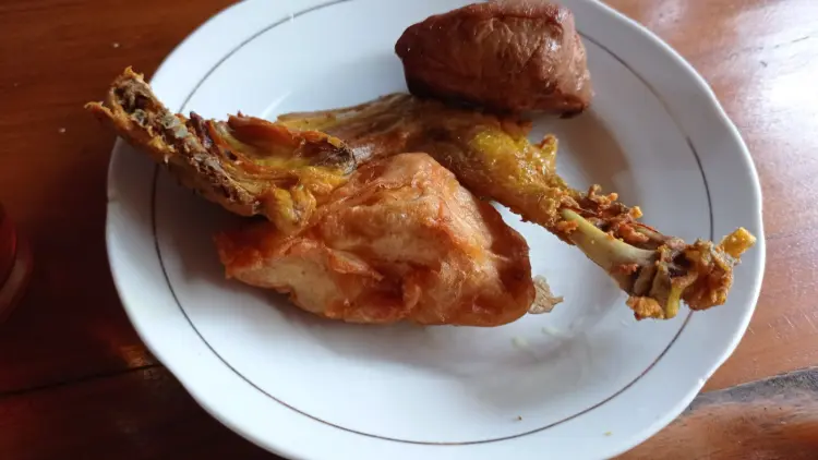 Dapur Solo Hj. Indrat (Edutorium UMS) 6