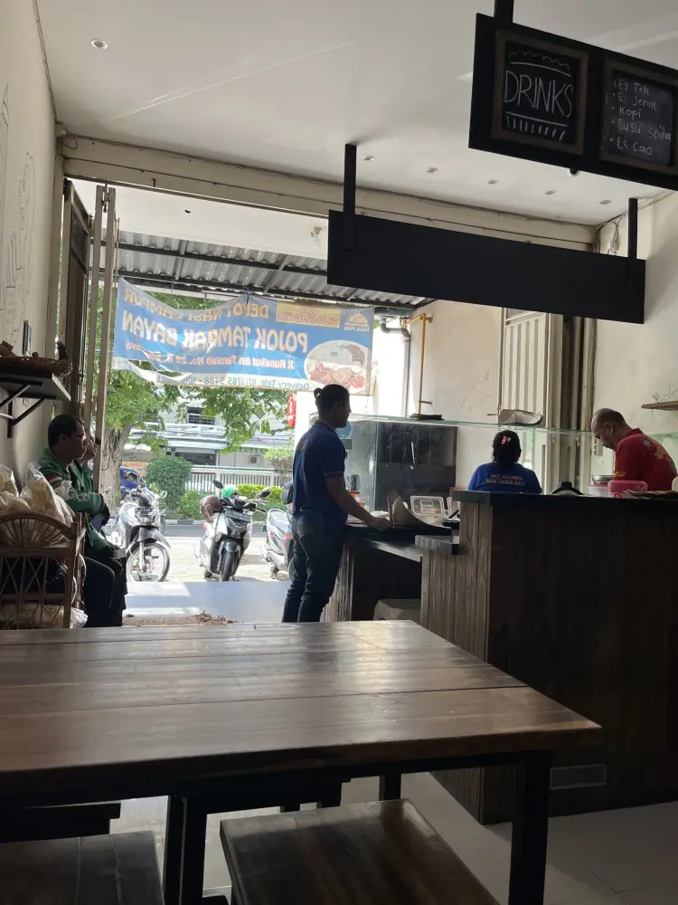 Depot Nasi Campur Pojok Tambak Bayan 4