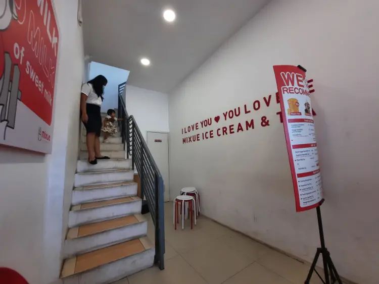 MIXUE TUPAREV CIREBON 2