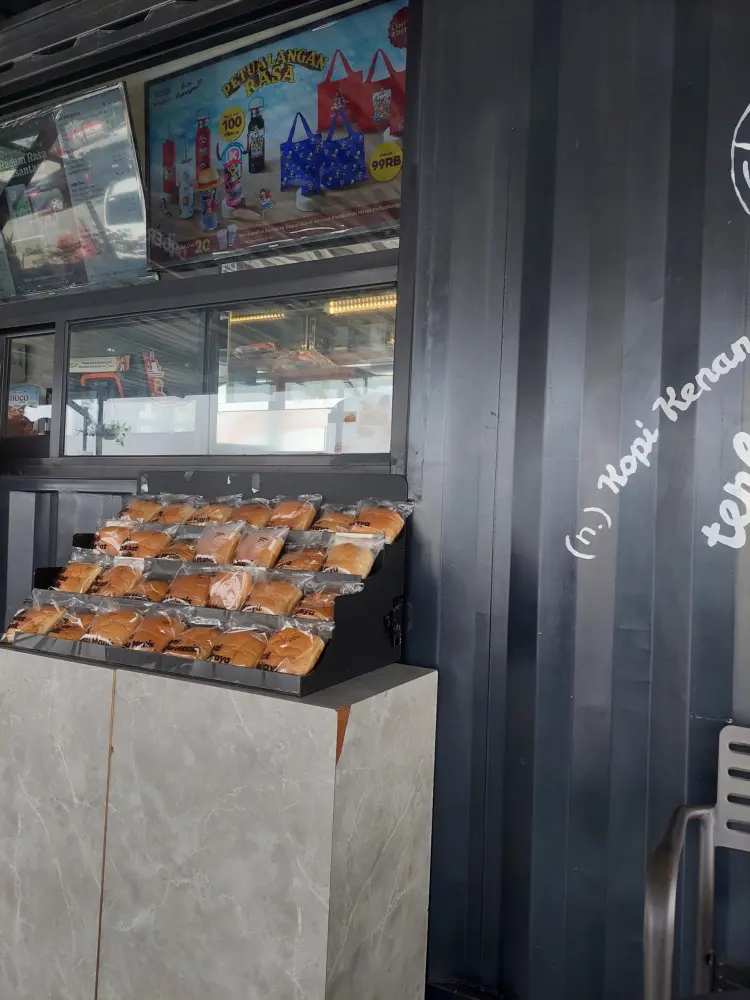 Kopi Kenangan - Rest Area KM 66 B (Container) Drive Thru 2