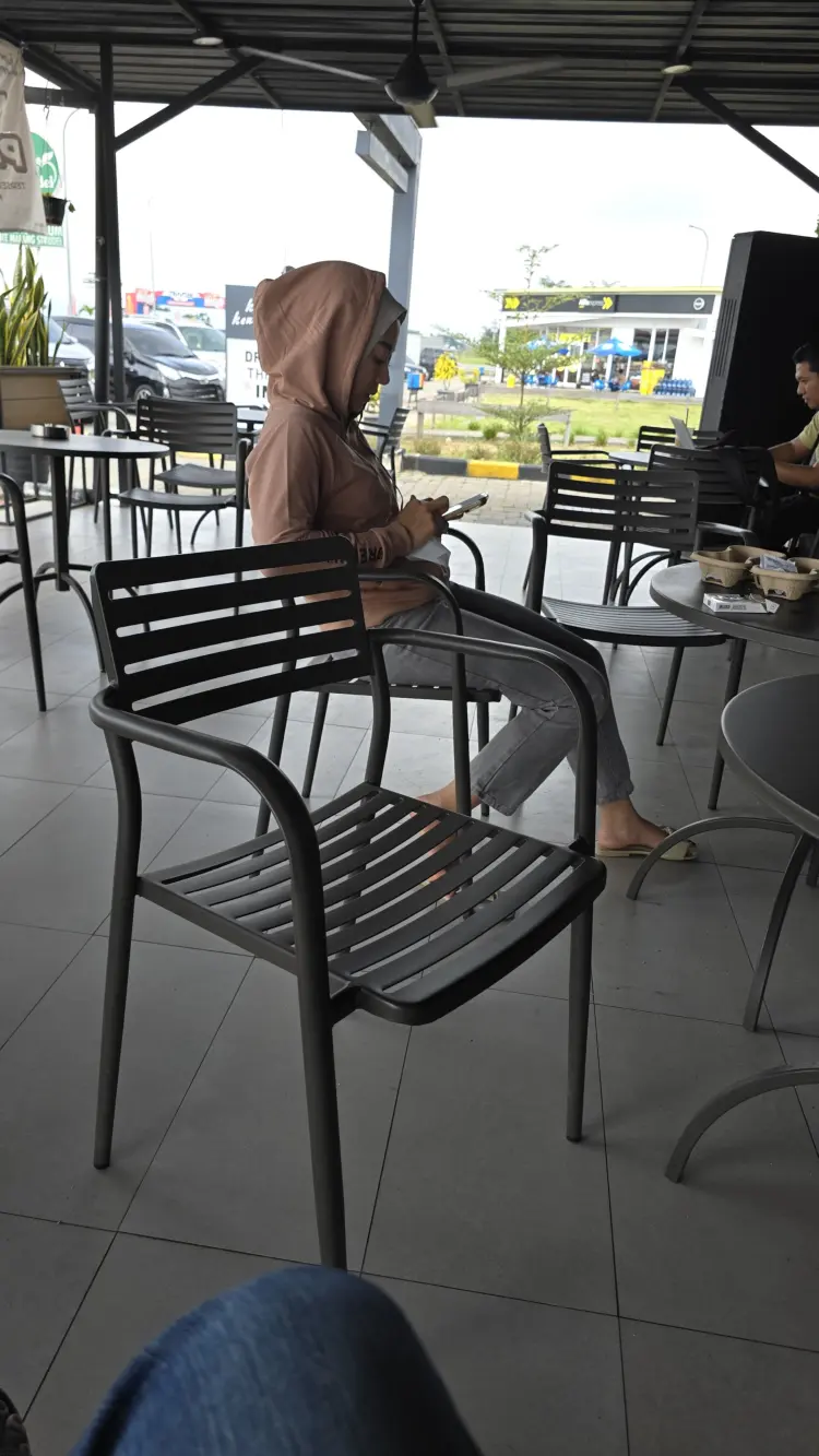 Kopi Kenangan - Rest Area KM 66 B (Container) Drive Thru 10