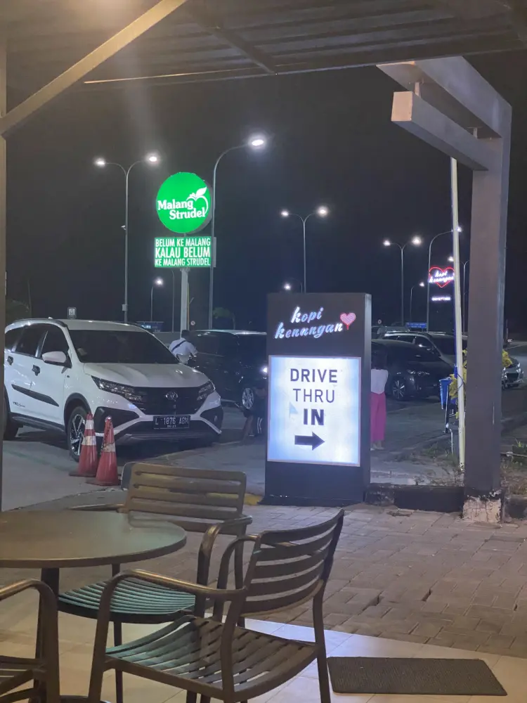 Kopi Kenangan - Rest Area KM 66 B (Container) Drive Thru 5