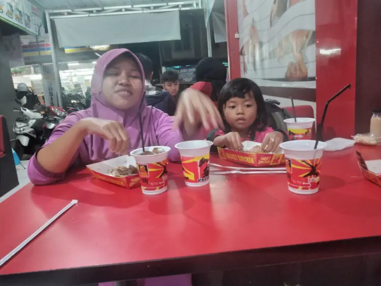 ROCKET CHICKEN JALANCAGAK 6