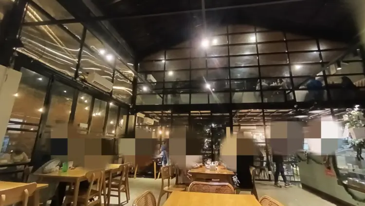 Full Space ( Coffee & Eatery ) 10
