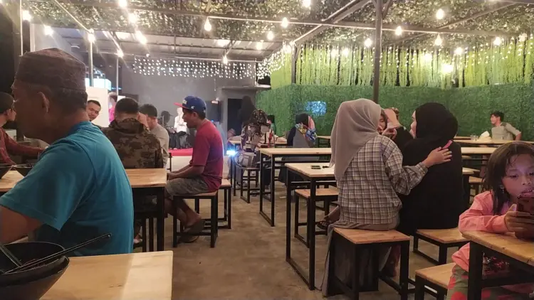 Osaka Ramen cafe🍜 5