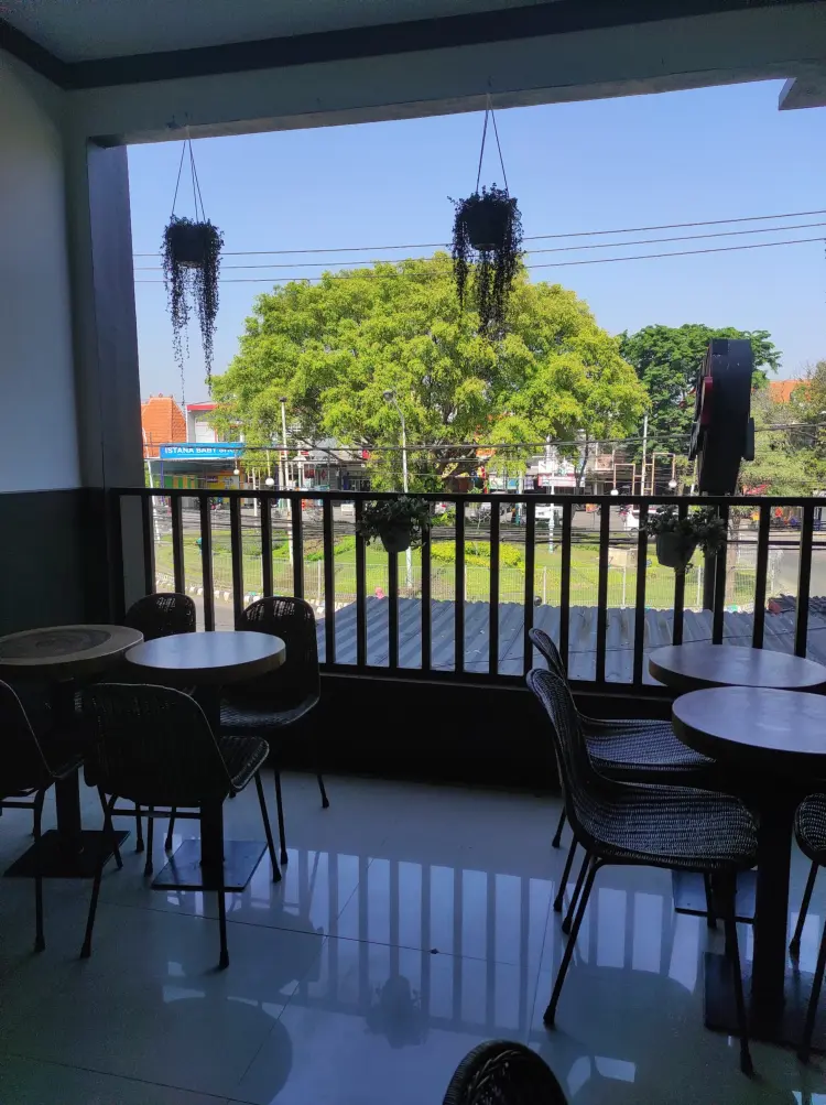 Kopi Kenangan - Ruko Gresik Kota Baru 10