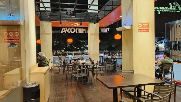 Yoshinoya Ciwalk Bandung 9