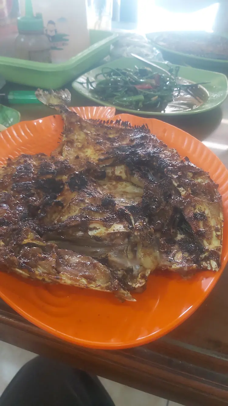 Rumah Makan Mbah Pilang 7