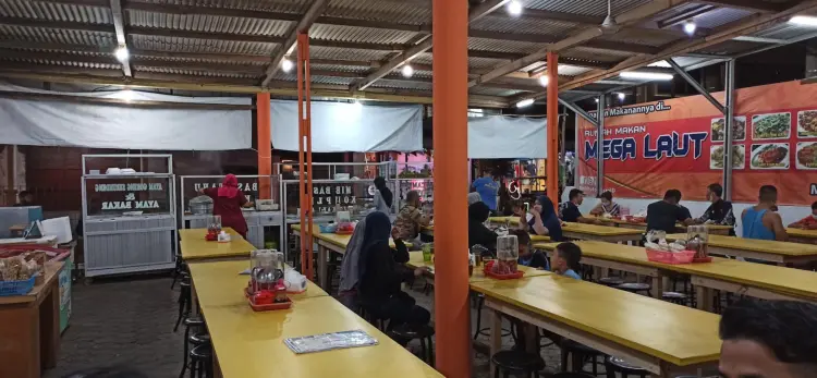 Rumah Makan Mega Laut 9