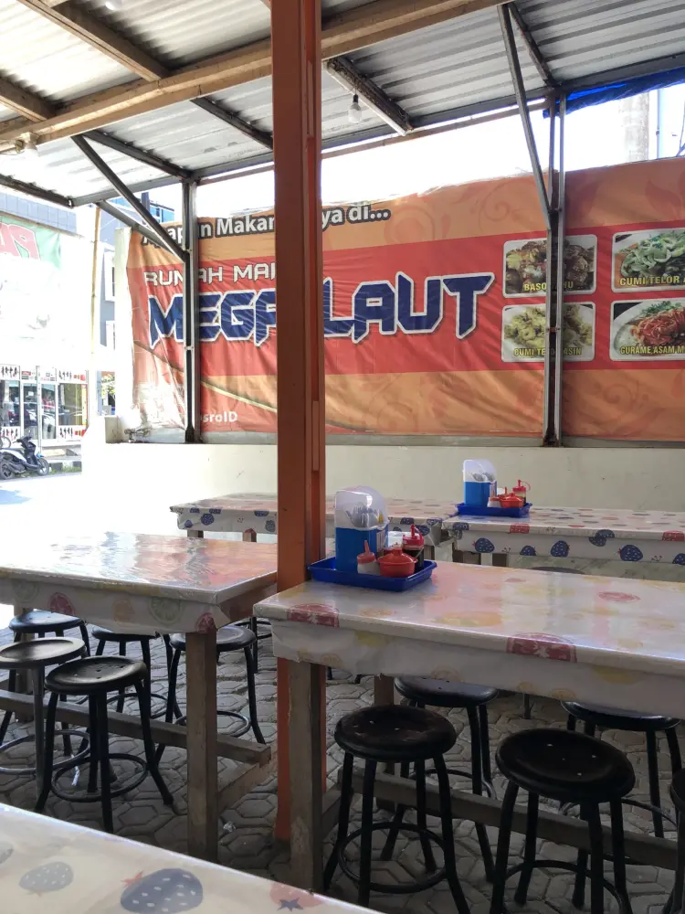 Rumah Makan Mega Laut 2