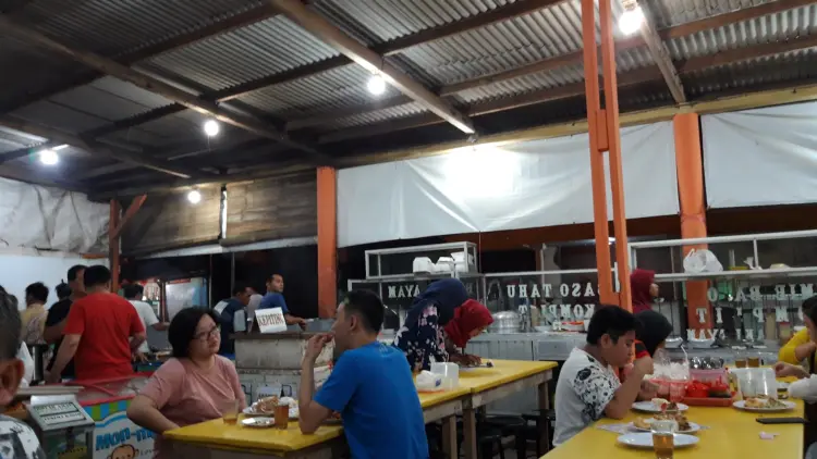 Rumah Makan Mega Laut 8