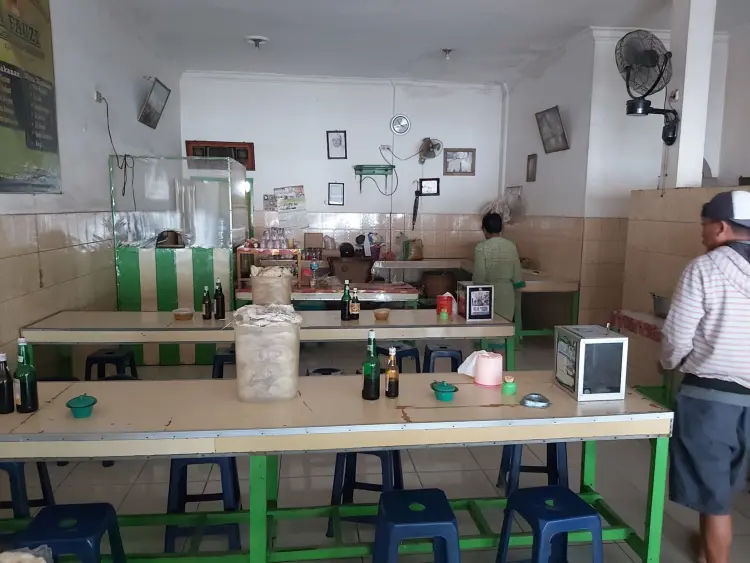 Warung Soto Ayam-Babat H. FAUZI 2