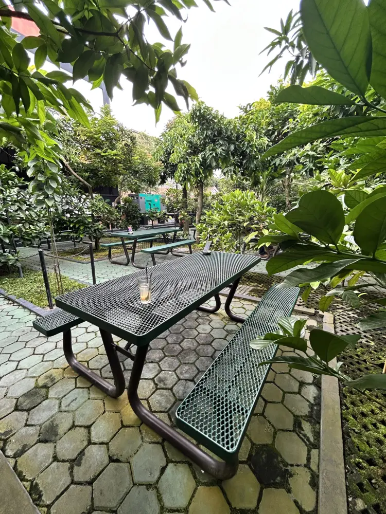 One Refinery Coffee Shop 6