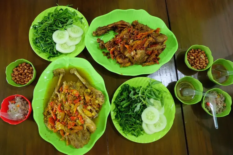 Warung Ayam Betutu Spesial Mbak Timah 2