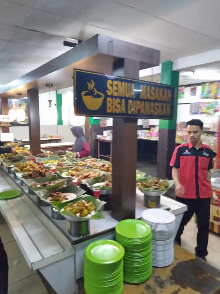 Warung Nasi Ampera 5