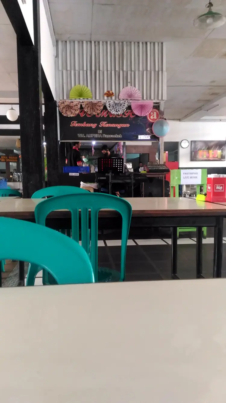 Warung Nasi Ampera 6