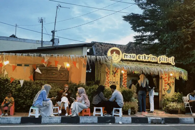 17s Ice Cream Tugu 1