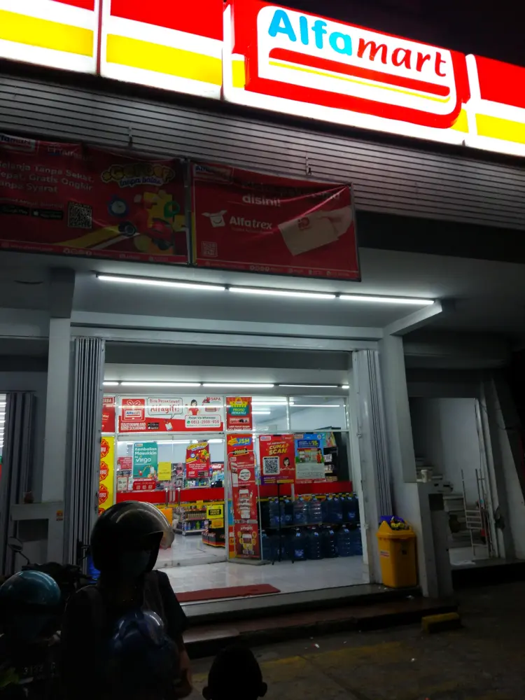 Alfamart 1