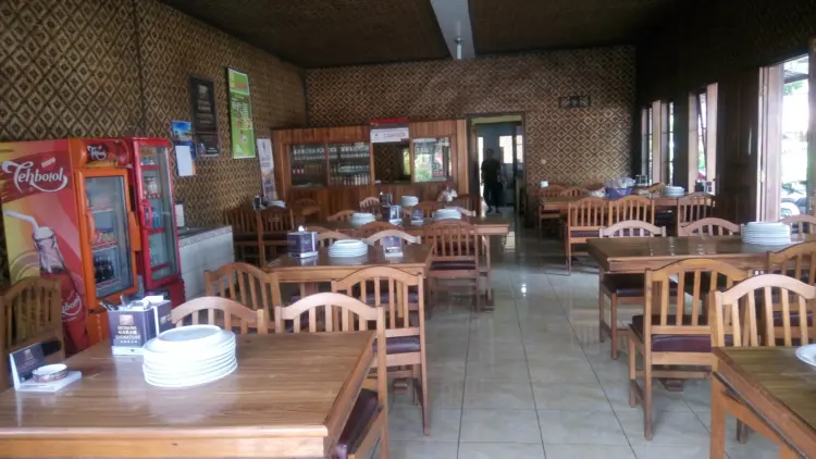 Rumah Makan Fish 88 9