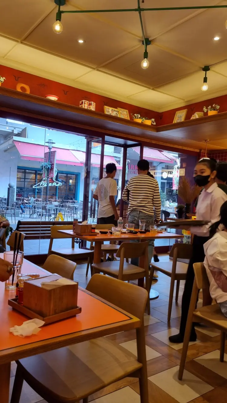 Calling all Ultraman fans! Watch this before you rush to this ramen shop in Tangerang