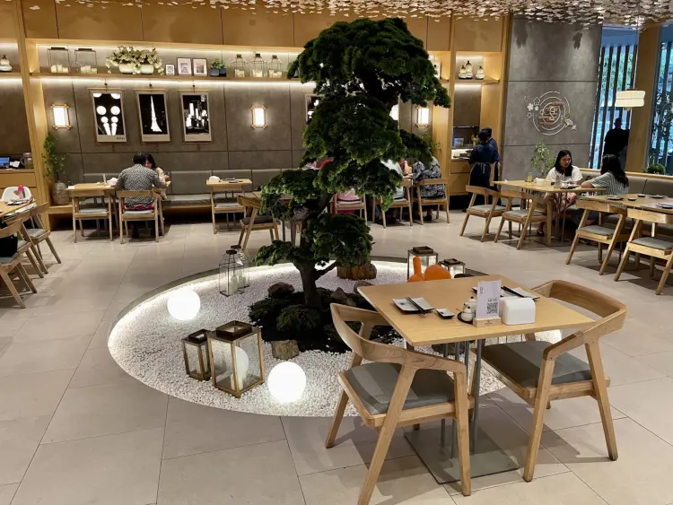 Sushi Hiro Taman Menteng Bintaro 8