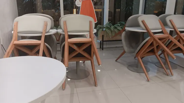 TOMORO COFFEE - Puri Indah Financial Tower 6