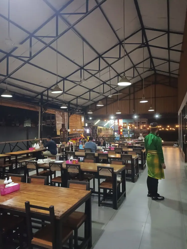 Kampoeng Kuliner Makassar - Antang 4