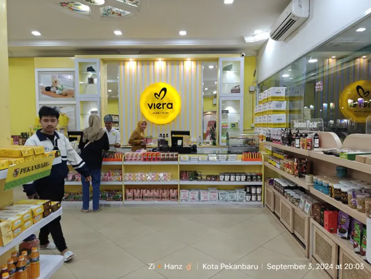 Viera Oleh-Oleh Jalan Riau 2