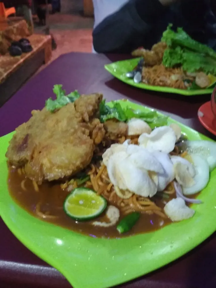 Warung Mie Aceh Aisyah sidikalang 2