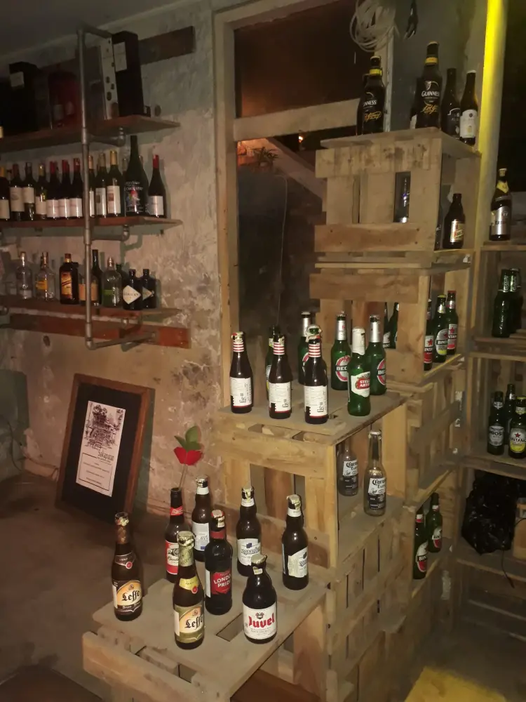 Sakapatat Beer Garden & Resto 6